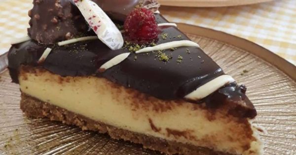 Çikolatalı Pratik Cheesecake