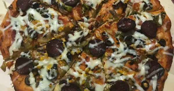Ev Yapımı Pizza