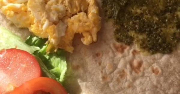 kahvaltilik-tortilla-durum-adim-4