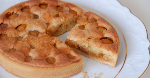 Karamelize Elmalı Tart
