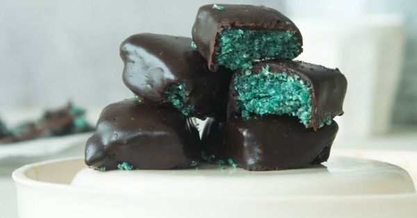 Hindistan Cevizli Spirulina Çikolata
