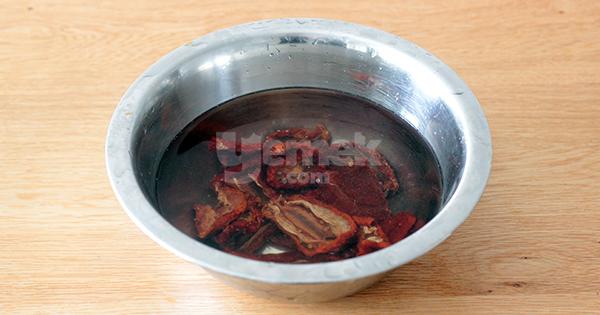 cevizli-kuru-domates-mezesi-1