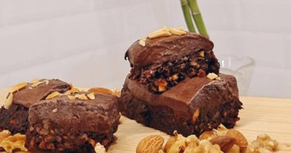 Pişmeyen Fit Brownie Tarifi, Nasıl Yapılır?
