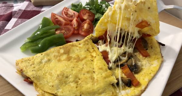 sebze-dolgulu-omlet-adim-5