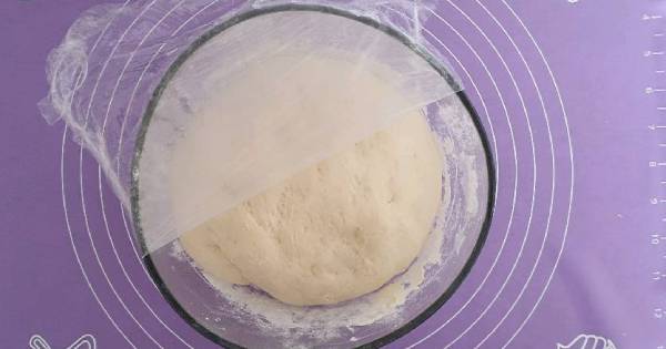 sutsuz-yumusacik-ramazan-pidesi-adim-3