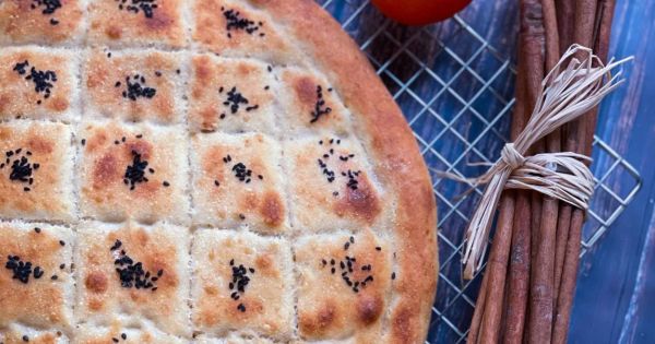 Ev Yapımı Ramazan Pidesi