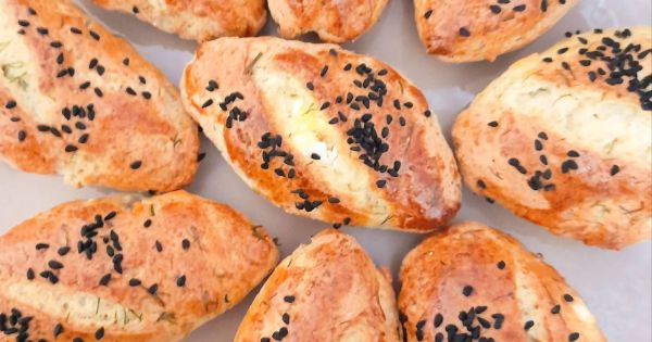 Glutensiz Dereotlu Peynirli Poğaça