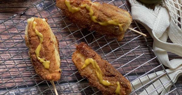 Peynirli Corn Dog