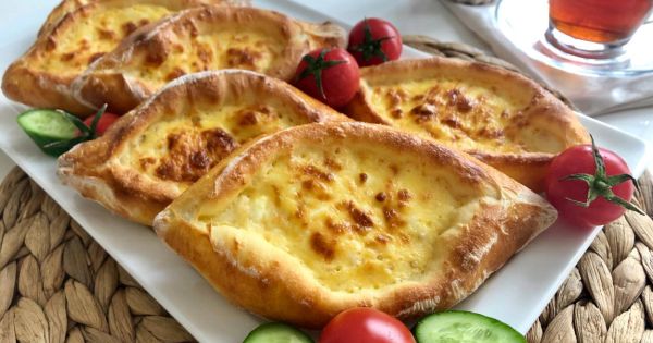 Peynirli Mini Pide