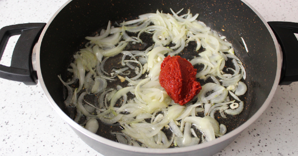 sosuyla-pisen-makarna1