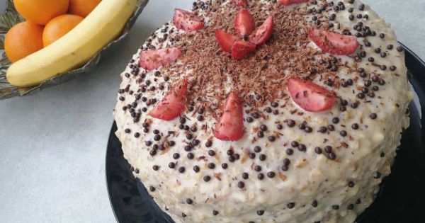 Beyaz Çikolatalı Meyveli Pasta
