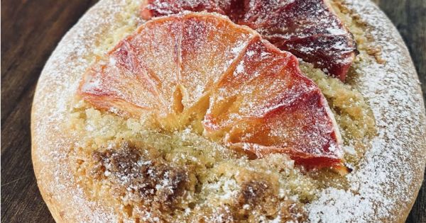 Ekşi Mayalı Brioche Frangipane Tart