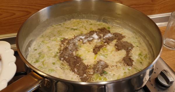 pirasa-ve-krema-soslu-hindi-eti-adim-7