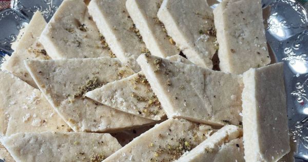 Saray Helvası