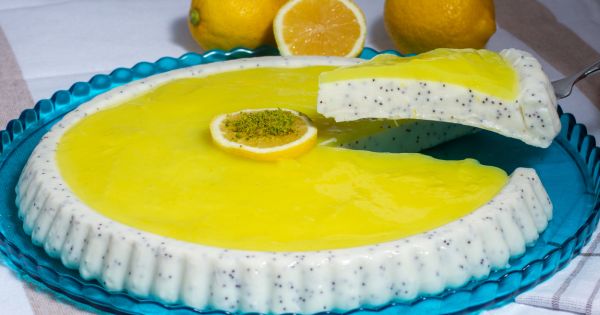 Limon Soslu Haşhaşlı Muhallebi