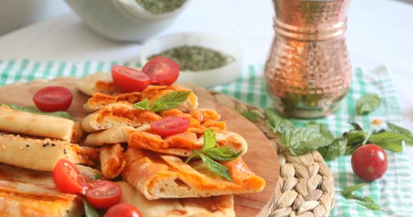 Patatesli Kır Pidesi