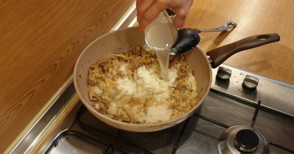 istiridye-mantarli-fettuccine-makarna-adim-6
