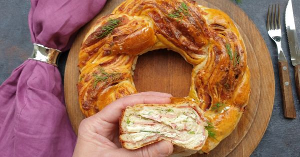 Salamlı Peynirli Örgü Ekmek