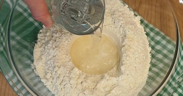 salamli-peynirli-orgu-ekmek-asamasi1