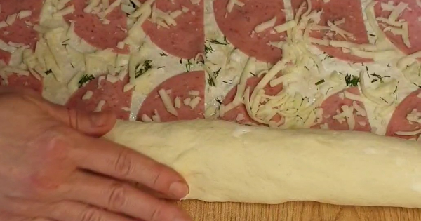 salamli-peynirli-orgu-ekmek-asamasi8