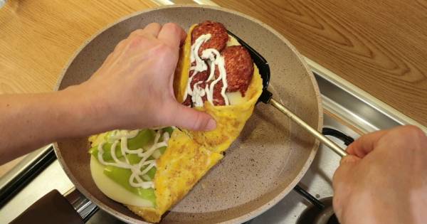 sandvic-omlet-adim-7