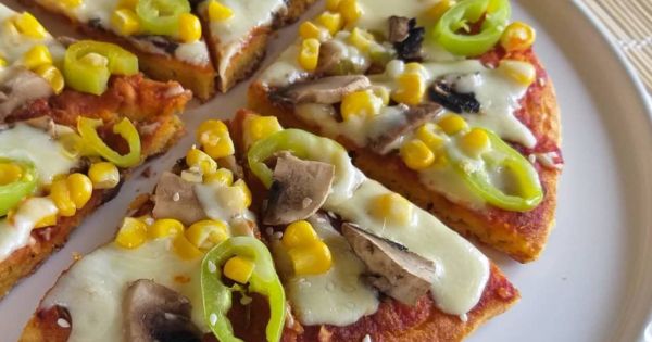 Tavada Mısır Unlu Pizza