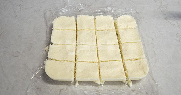 çiko-kapli-hindistan-cevizli-lokum