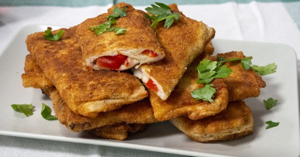 Pizza Tadında Kahvaltılık Börek