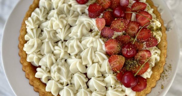 Beyaz Çikolatalı Tart Pasta