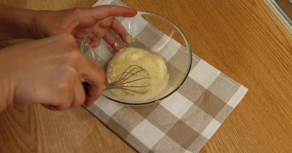 elma-ve-tarcinli-pasta-adim-7