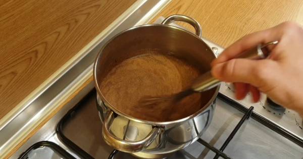 elma-ve-tarcinli-pasta-adim-8