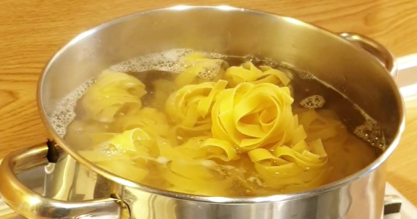 hindili-fettuccine-alfredo-asamasi1