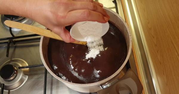 glutensiz-cikolatali-muhallebi-adim-3
