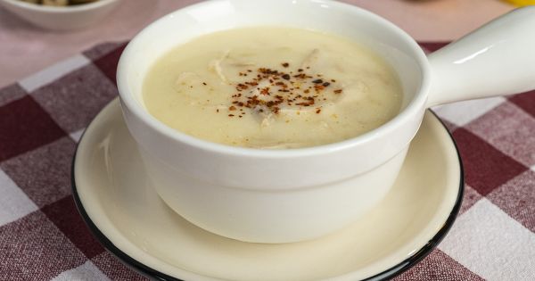 Tavuklu Şehriye Çorbası