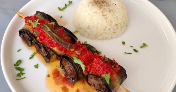 Köfteli Patlıcan Sarma