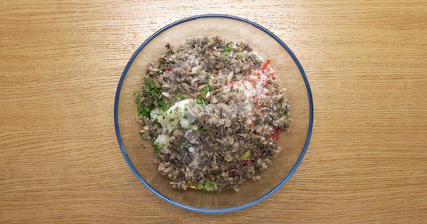 krema-soslu-mantarli-kofte-3