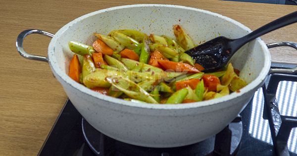 nohutlu-pirasa-yemegi