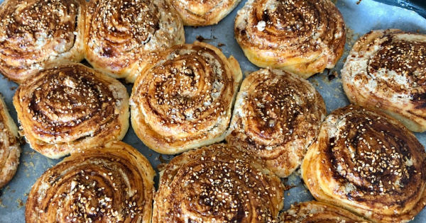 tahinli-rulo-corek4