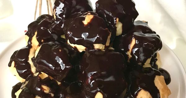 Tam Ölçülü Profiterol