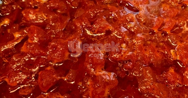 uc-peynirli-manti-makarna-yapilis-4