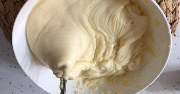 cilekli-pasta-tarifi-adim-3-aysegul-karaman