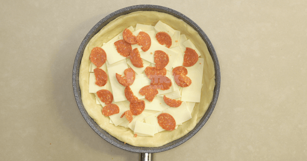 deep-dish-pizza-6