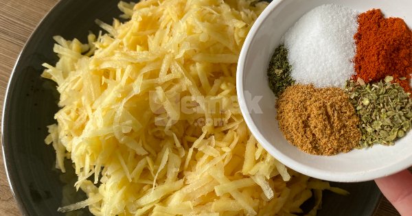 patates-pizzasi-yapim3