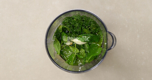 yogurtlu-havuc-ve-kabak-salatasi-4