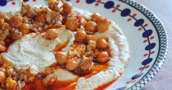 Kavrulmuş Cevizli Humus