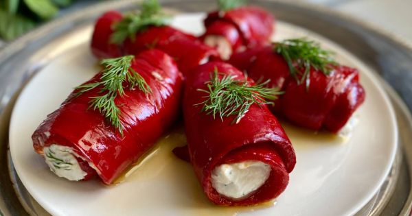 Labneli Biber Sarma