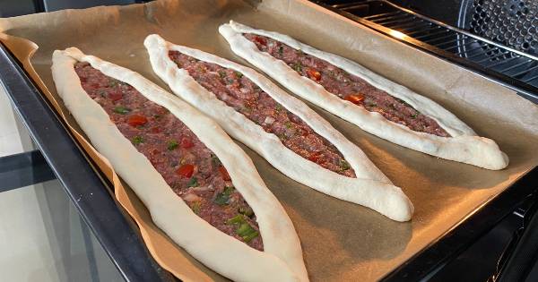 lokanta-usulu-kiymali-pide8