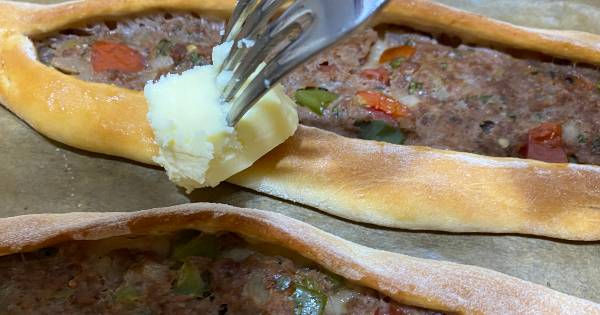 lokanta-usulu-kiymali-pide9