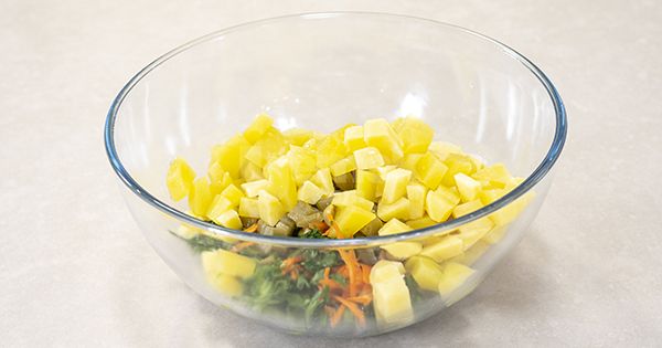 patatesli-semizotu-salatasi-asama-5