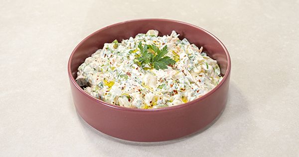 patatesli-semizotu-salatasi-asama-9